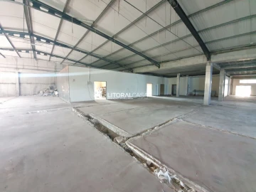 Loja para Arrendamento em Gafanha da Encarnação