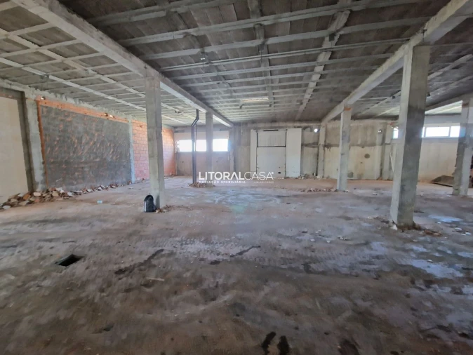 Loja para Arrendamento em Gafanha da Encarnação Foto 15