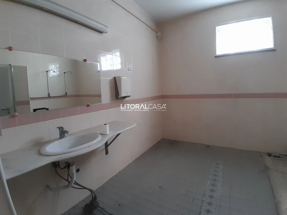 Loja para Venda em Febres Foto 12