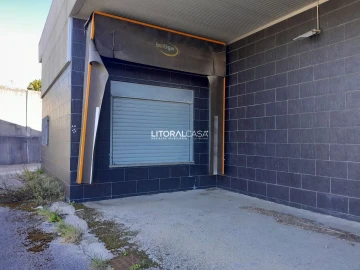 Loja para Venda em Febres