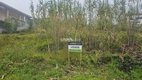 Terreno para Venda em Oliveirinha