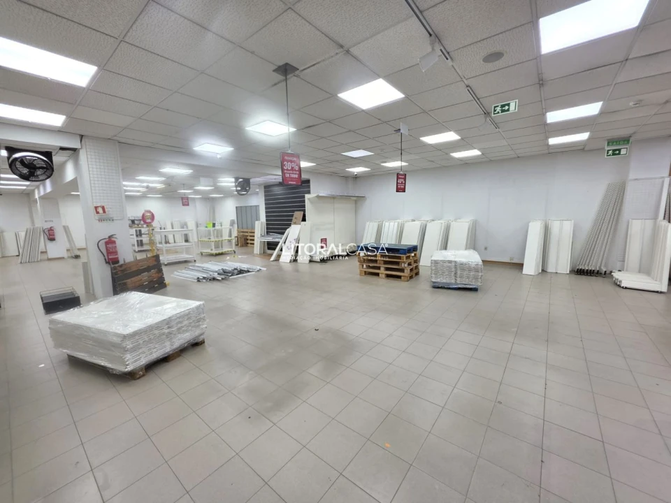 Loja para Arrendamento em Glória e Vera Cruz Foto 14