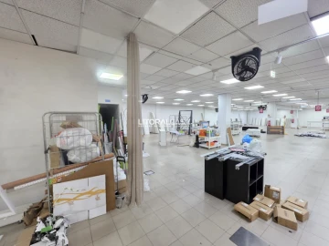 Loja para Arrendamento em Glória e Vera Cruz