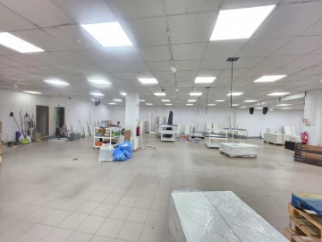 Loja para Arrendamento em Glória e Vera Cruz