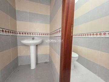 Loja para Venda em Azambuja