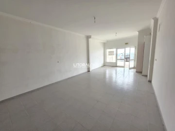 Loja para Venda em Azambuja