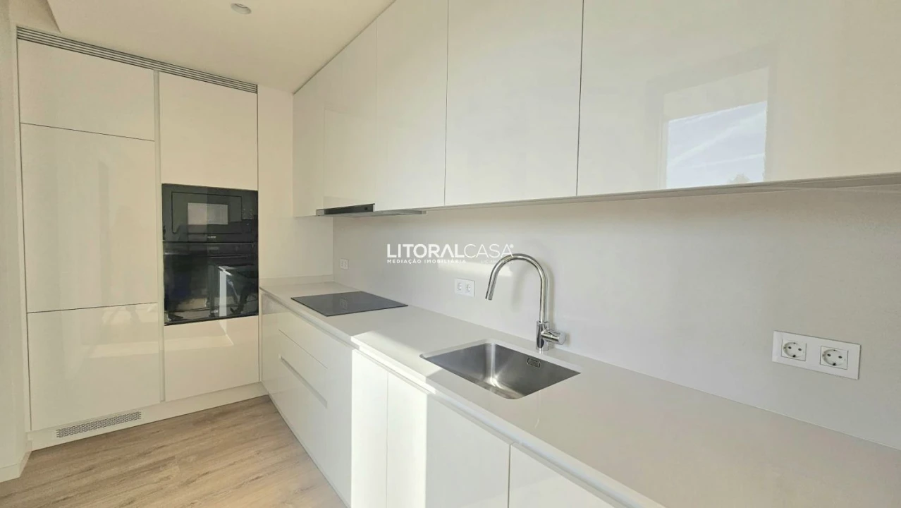 Apartamento T2 para Venda em Esgueira Foto 1