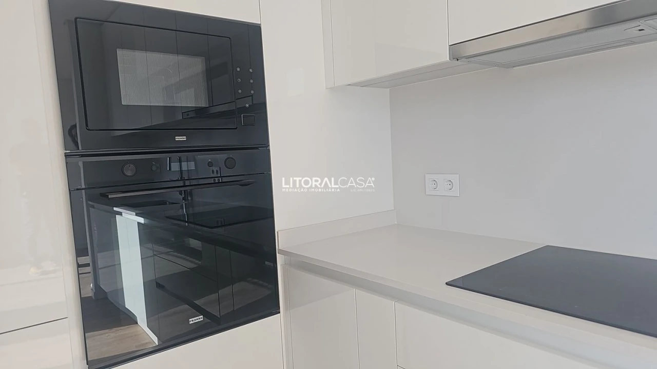 Apartamento T2 para Venda em Esgueira Foto 3
