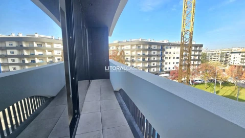 Apartamento T3 para Venda em Esgueira