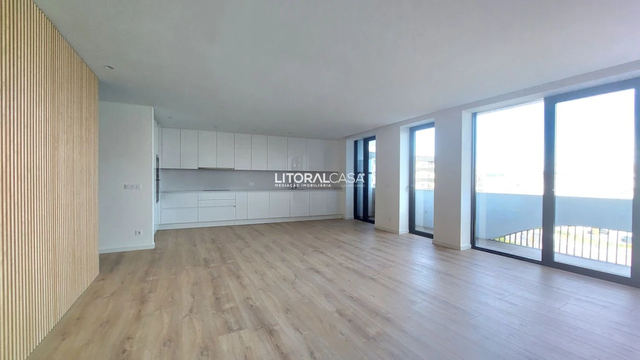 Apartamento T3 para Venda em Esgueira Foto 2