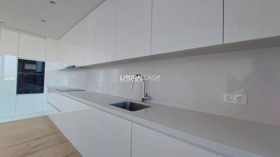 Apartamento T3 para Venda em Esgueira Foto 3
