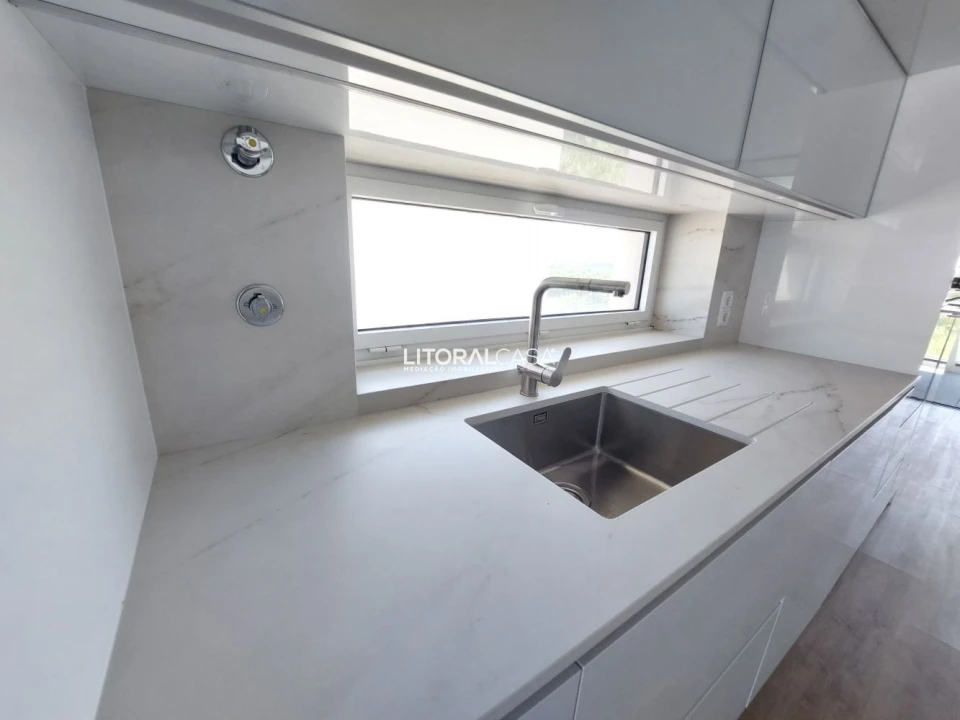 Apartamento T3 para Venda em Gafanha da Encarnação Foto 13