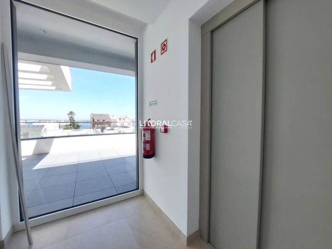 Apartamento T3 para Venda em Gafanha da Encarnação Foto 18