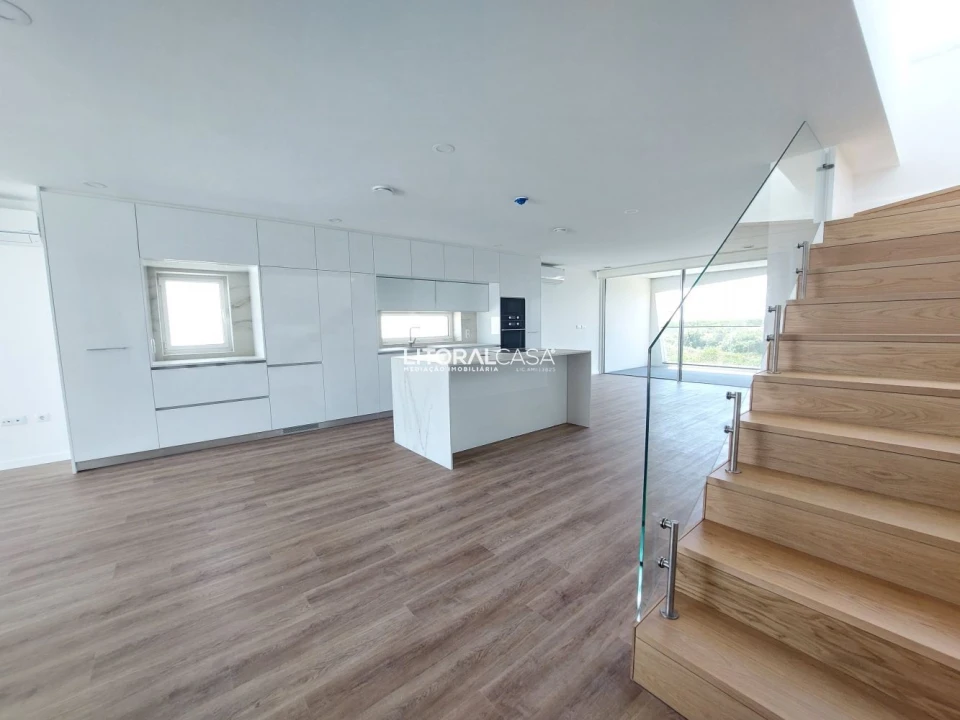 Apartamento T3 para Venda em Gafanha da Encarnação Foto 4