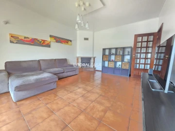 Apartamento T3 para Venda em Albergaria-A-Velha e Valmaior