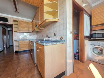 Apartamento T3 para Venda em Albergaria-A-Velha e Valmaior