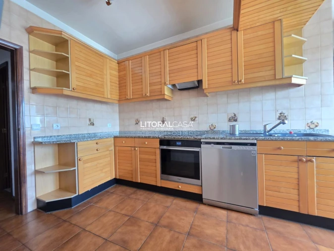 Apartamento T3 para Venda em Albergaria-A-Velha e Valmaior Foto 3