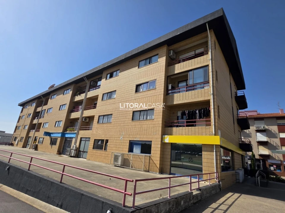 Apartamento T3 para Venda em Albergaria-A-Velha e Valmaior Foto 2