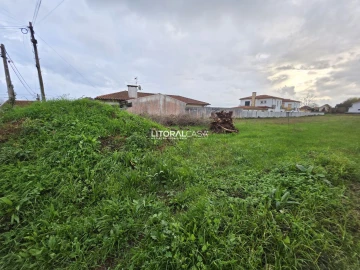 Terreno para Venda em Alquerubim