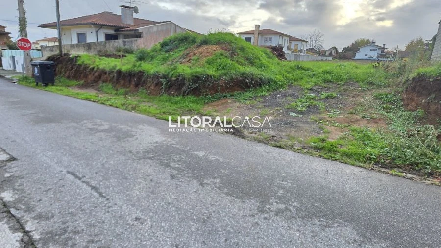 Terreno para Venda em Alquerubim