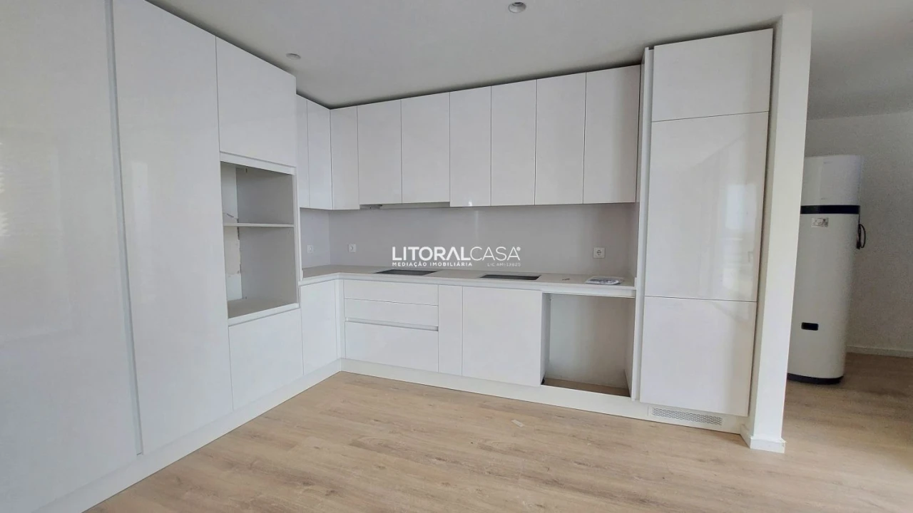 Apartamento T3 para Venda em Glória e Vera Cruz Foto 16