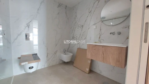 Apartamento T3 para Venda em Glória e Vera Cruz