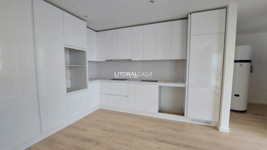 Apartamento T3 para Venda em Glória e Vera Cruz Foto 16