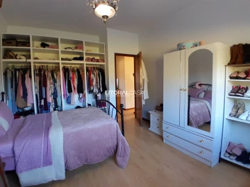 Moradia T5 para Venda em Oiã