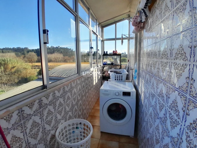 Moradia T5 para Venda em Oiã Foto 11