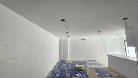 Apartamento T2 para Venda em Esgueira