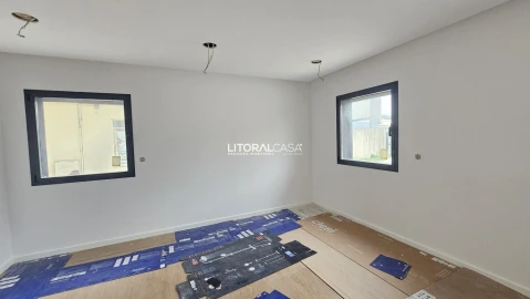 Apartamento T2 para Venda em Esgueira