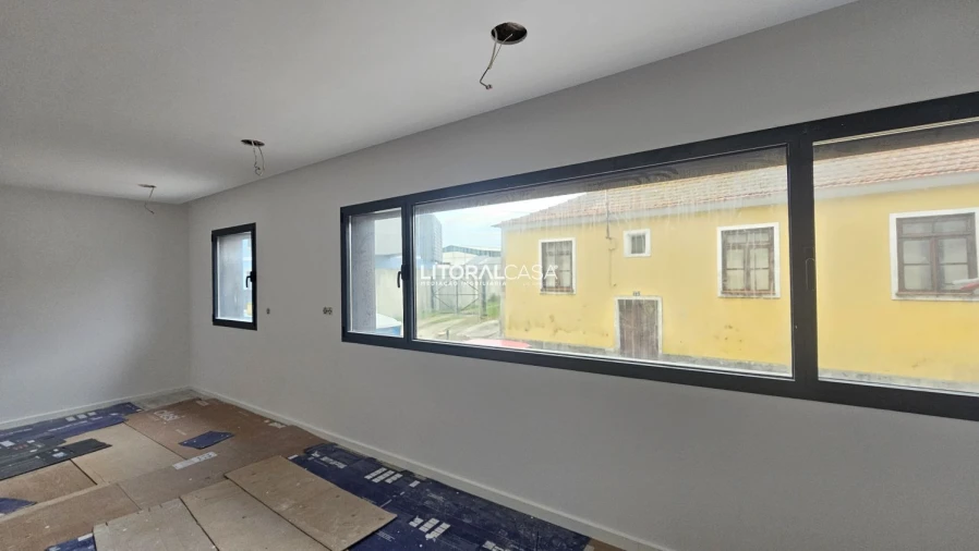 Apartamento T2 para Venda em Esgueira Foto 2
