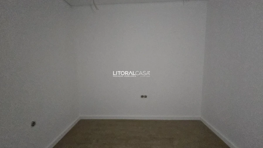 Apartamento T2 para Venda em Esgueira Foto 2