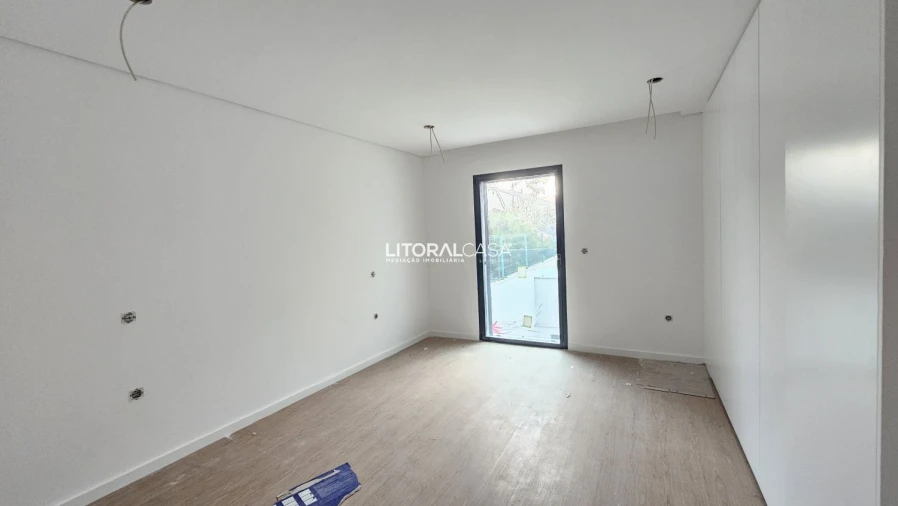 Apartamento T2 para Venda em Esgueira Foto 11