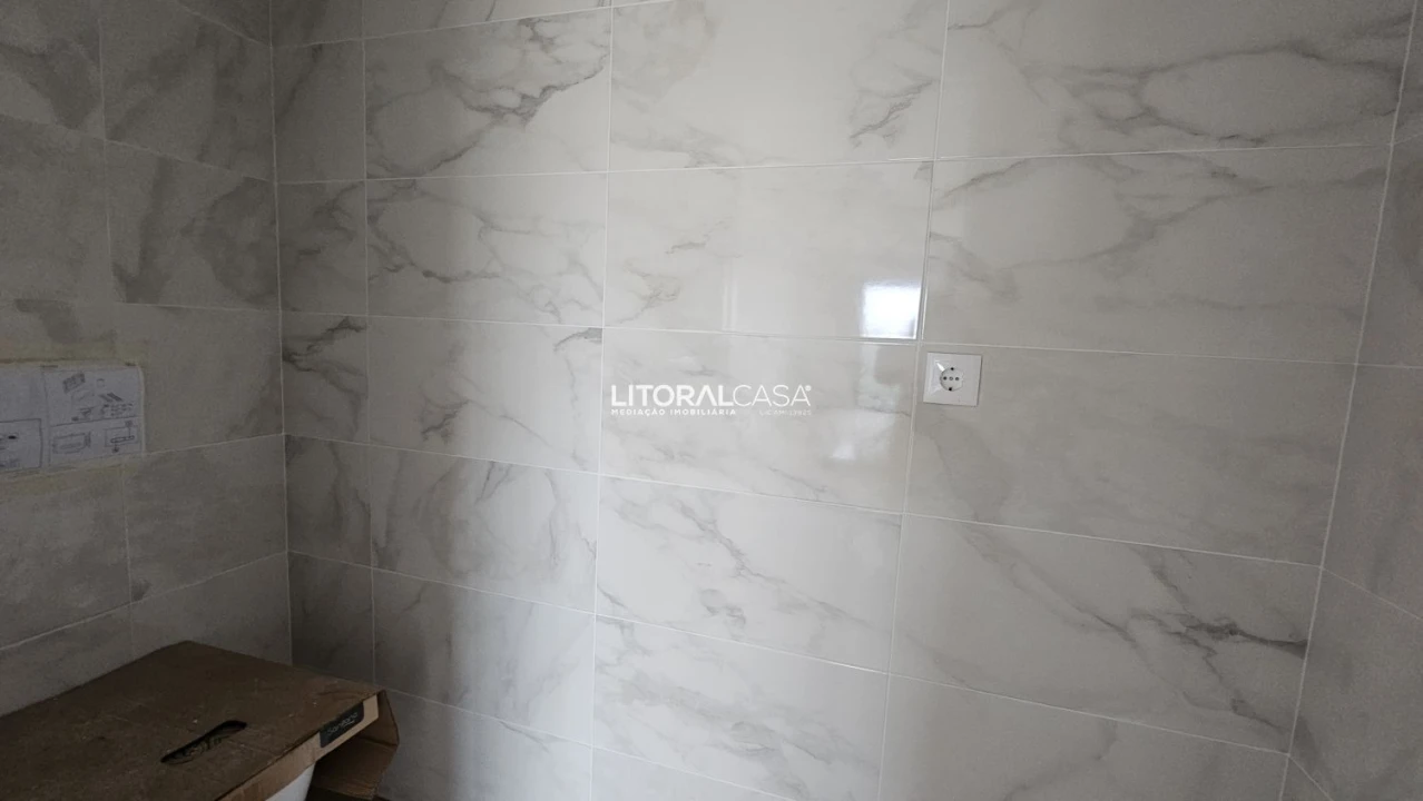 Apartamento T2 para Venda em Esgueira Foto 4