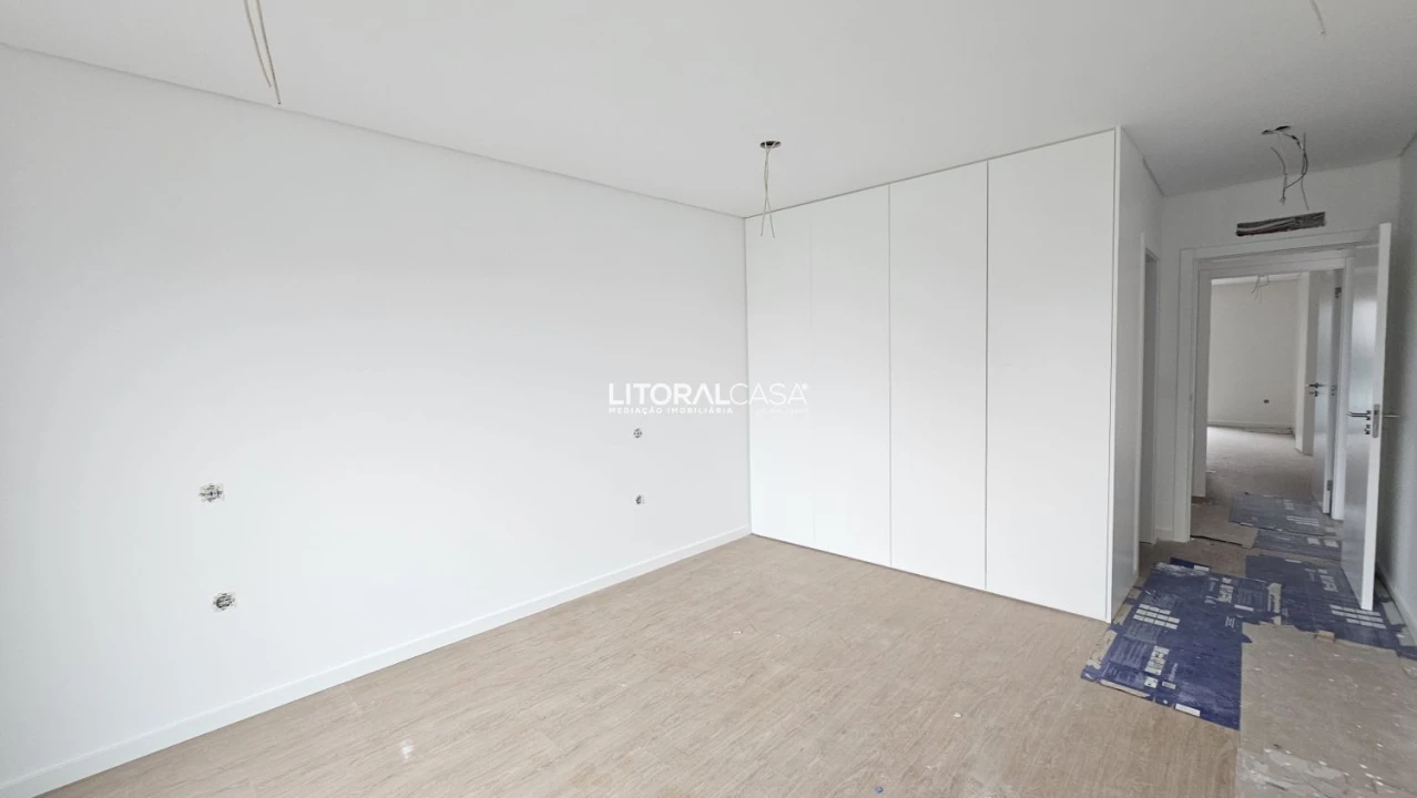 Apartamento T2 para Venda em Esgueira Foto 7