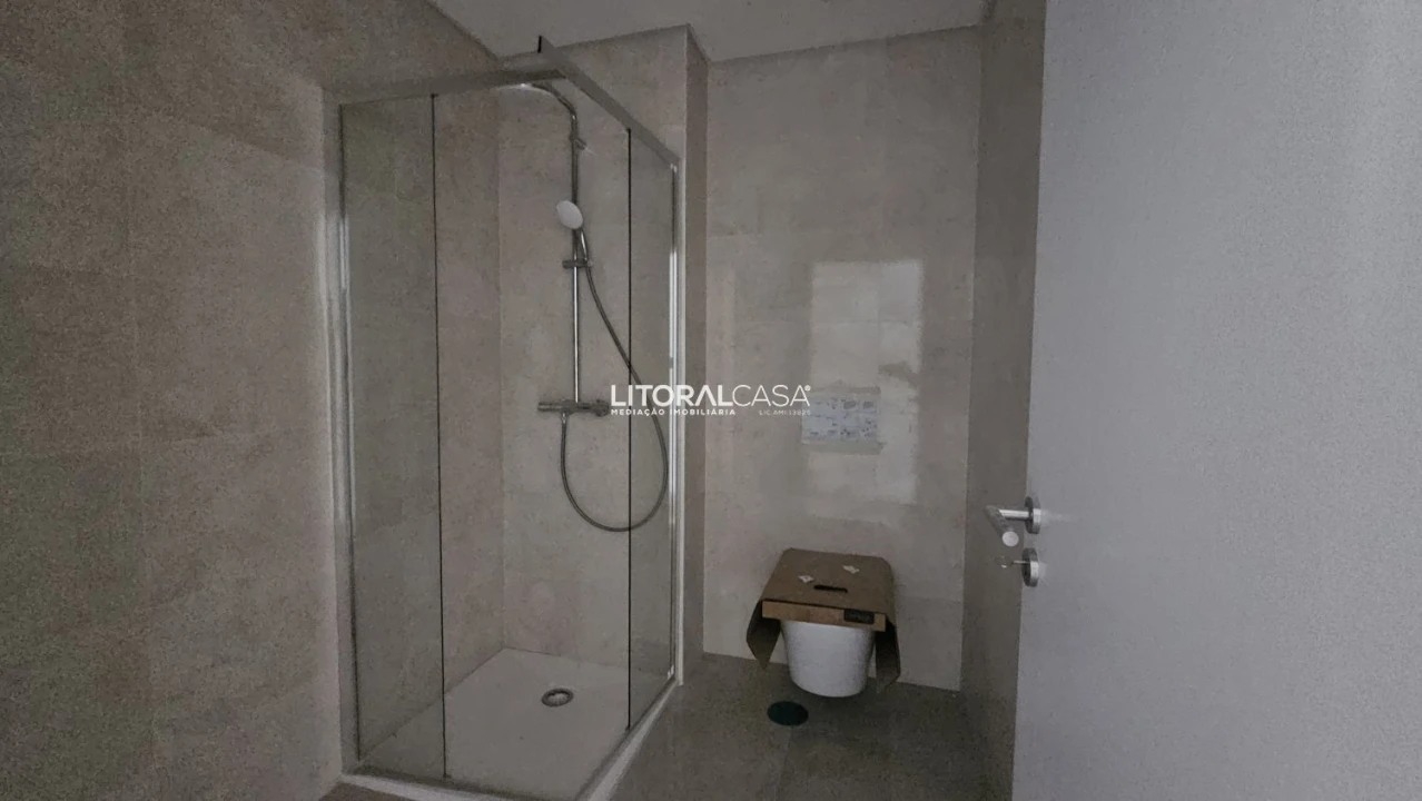 Apartamento T2 para Venda em Esgueira Foto 10
