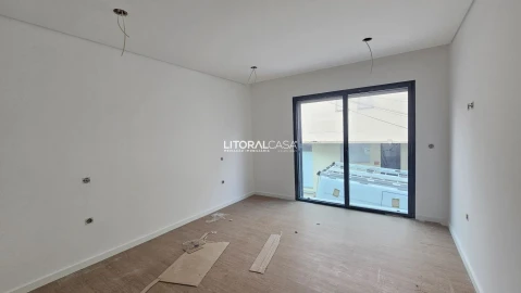 Apartamento T2 para Venda em Esgueira