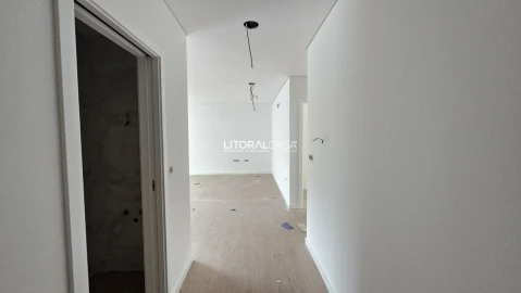Apartamento T2 para Venda em Esgueira