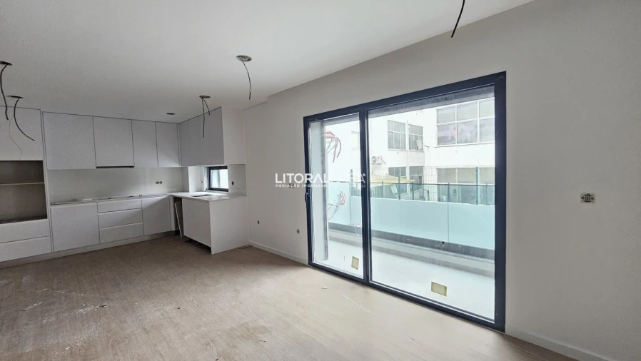 Apartamento T2 para Venda em Esgueira Foto 5