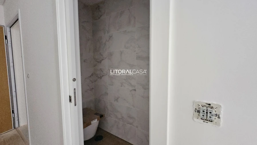Apartamento T2 para Venda em Esgueira Foto 2