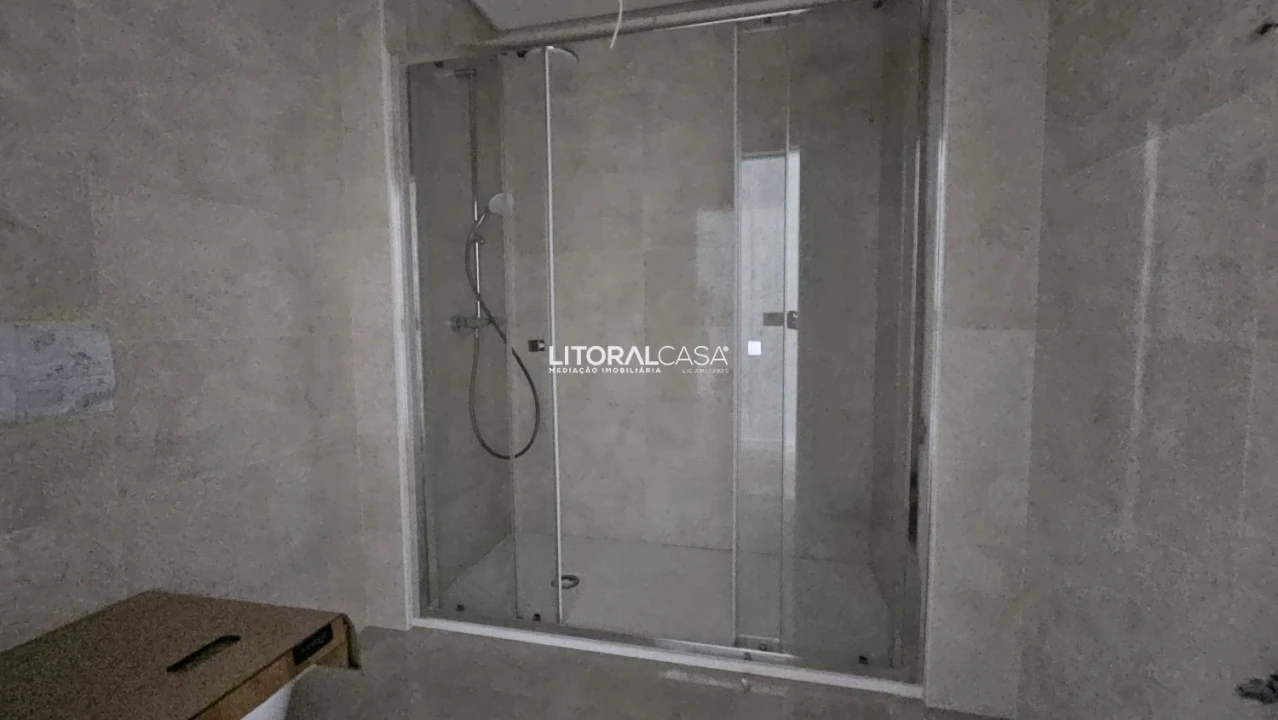 Apartamento T2 para Venda em Esgueira Foto 12