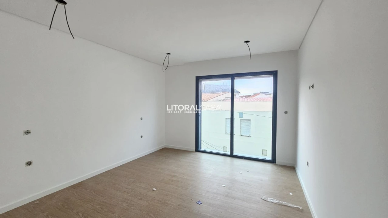 Apartamento T2 para Venda em Esgueira Foto 10