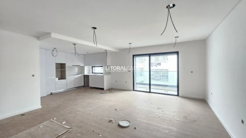 Apartamento T2 para Venda em Esgueira