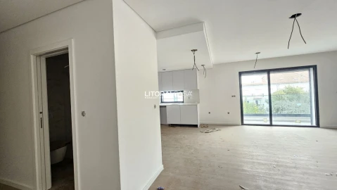 Apartamento T2 para Venda em Esgueira