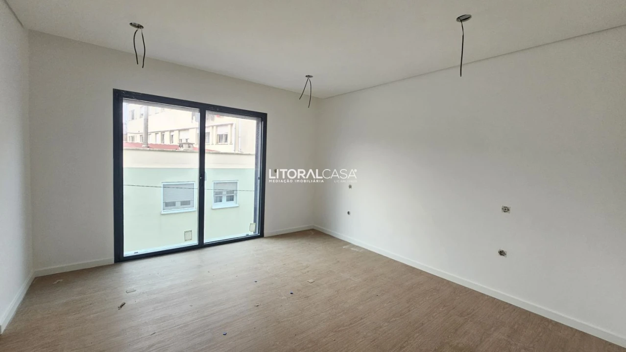 Apartamento T2 para Venda em Esgueira Foto 8