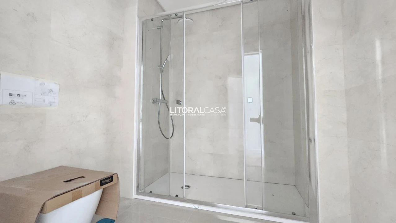 Apartamento T2 para Venda em Esgueira Foto 12