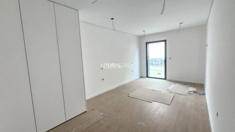 Apartamento T3 para Venda em Esgueira