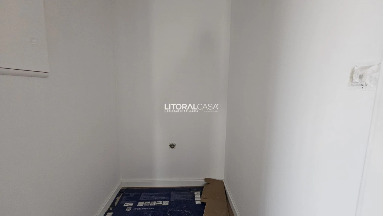 Apartamento T3 para Venda em Esgueira Foto 1