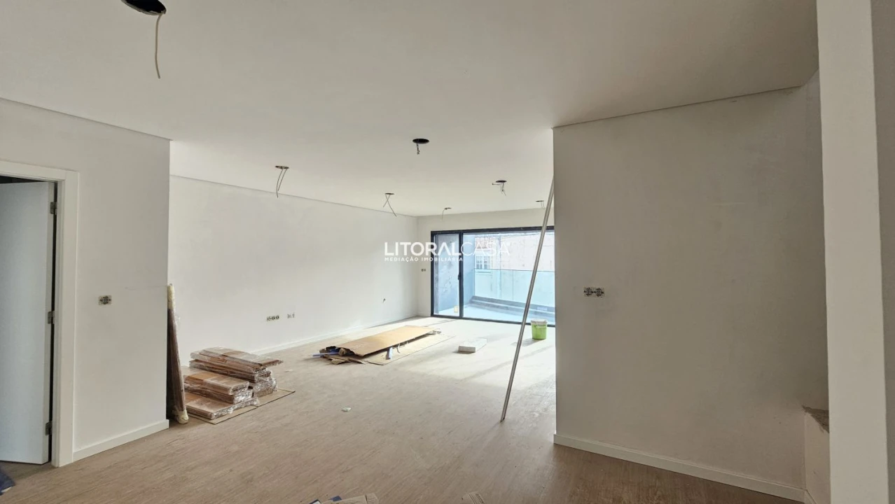 Apartamento T3 para Venda em Esgueira Foto 3